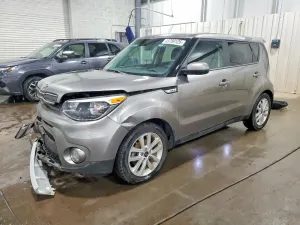 Kia Soul 2.0L 4 2019