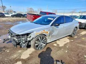 Nissan Altima 2019