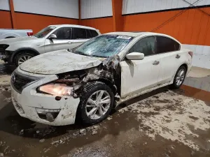 Nissan Altima 2.5L 4 2015