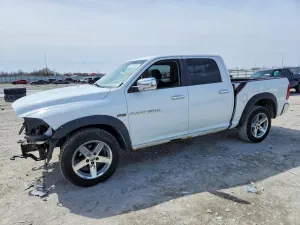 Dodge RAM 5.7L 8 2011