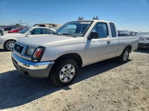 Nissan Frontier 2.4L 4 1999