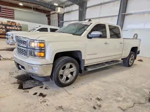 Chevrolet Silverado 1500 5.3L 8 2015