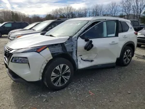 Nissan Rogue 2.5L 4 2021