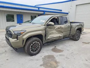 Toyota Tacoma 2.4L 4 2026
