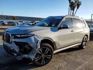 BMW X7 3.0L 6 2023