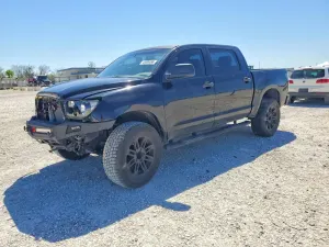 Toyota Tundra 5.7L 8 2012