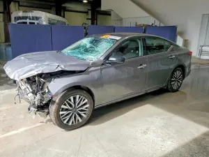 Nissan Altima 2.5L 4 2025