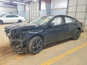 Nissan Altima 2.5L 4 2024