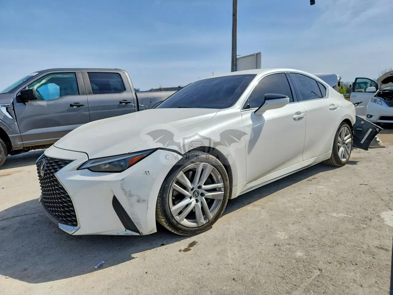 Lexus IS 2.0L 4 2021