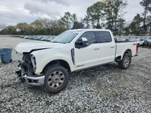 Ford F-250 6.7L 8 2025