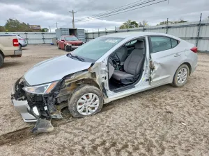 Hyundai Elantra 2.0L 4 2019