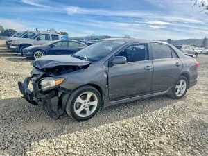 Toyota Corolla 1.8L 4 2013