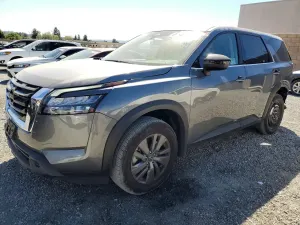 Nissan Pathfinder 3.5L 6 2025