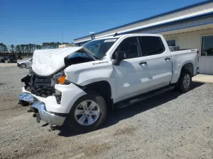 Chevrolet Silverado 1500 2.7L 4 2024