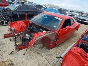 Dodge Challenger 6.4L 8 2016
