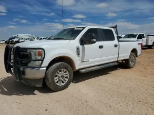 Ford F-350 6.7L 8 2022