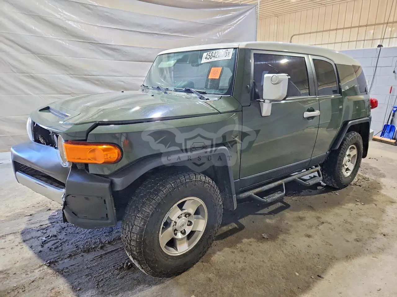 Toyota FJ Cruiser 4.0L 6 2010