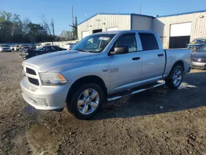 RAM 1500 5.7L 8 2013