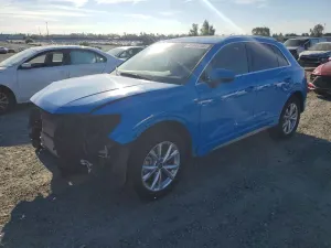 Audi Q3 2.0L 4 2023
