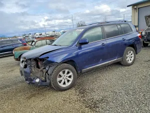 Toyota Highlander 3.5L 6 2013
