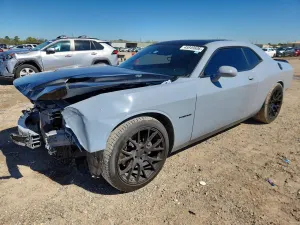 Dodge Challenger 5.7L 8 2020