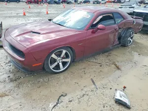 Dodge Challenger 5.7L 8 2017