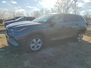 Toyota Highlander 3.5L 6 2021