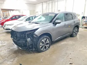 Nissan Rogue 2.5L 4 2021