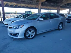 Toyota Camry 2.5L 4 2014