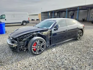 Porsche Panamera 4.8L 8 2012
