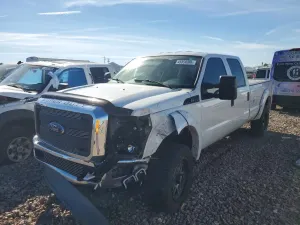 Ford F-350 6.2L 8 2015