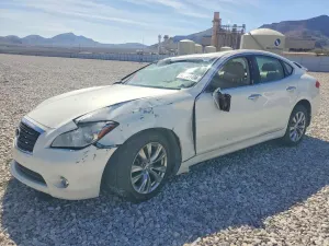 Infiniti M37 3.7L 6 2012