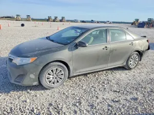 Toyota Camry 2.5L 4 2014