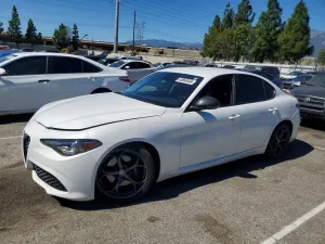 Alfa Romeo Giulia 2.0L 4 2018