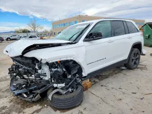 Jeep Grand Cherokee 3.6L 6 2024