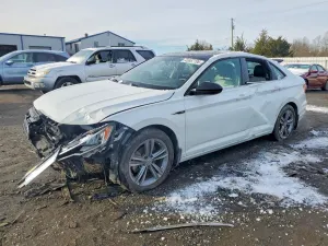 Volkswagen Jetta 1.4L 4 2021