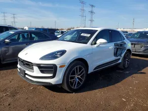 Porsche Macan 2.0L 4 2025