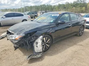 Nissan Altima 2.5L 4 2021