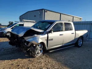 RAM 1500 5.7L 8 2018