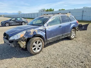 Subaru Outback 2.5L 4 2013