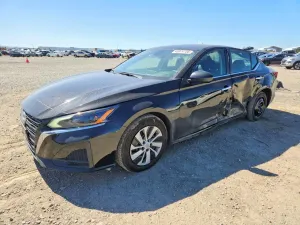 Nissan Altima 2.5L 4 2025