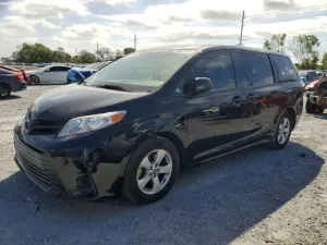 Toyota Sienna 3.5L 6 2020