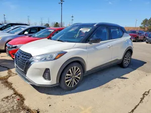 Nissan Kicks 1.6L 4 2021
