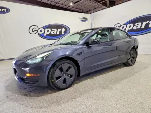 Tesla Model 3 2023