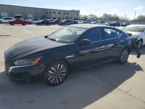 Nissan Altima 2.5L 4 2023