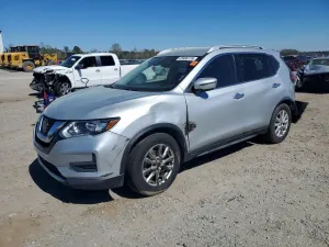 Nissan Rogue 2.5L 4 2019
