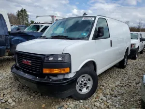 GMC Savana 4.3L 6 2025