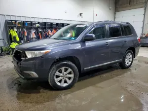 Toyota Highlander 3.5L 6 2013