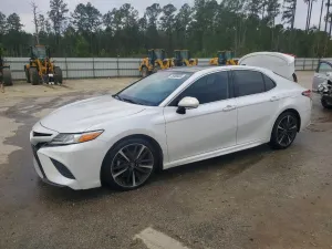 Toyota Camry 3.5L 6 2020