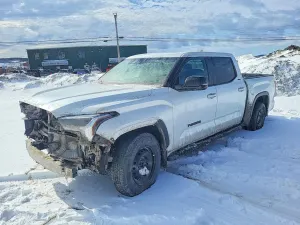 Toyota Tundra 3.4L 6 2025